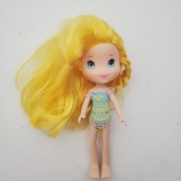 Strawberry Shortcake Doll Lemon Meringue 2008 - Picture 1 of 11